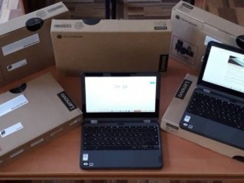 Chromebook